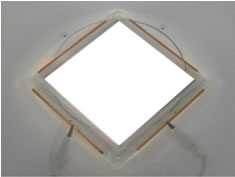 ６０lm/Wの照明用有機ELパネルを開発